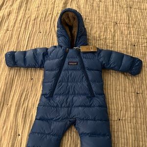 Patagonia baby bunting suit